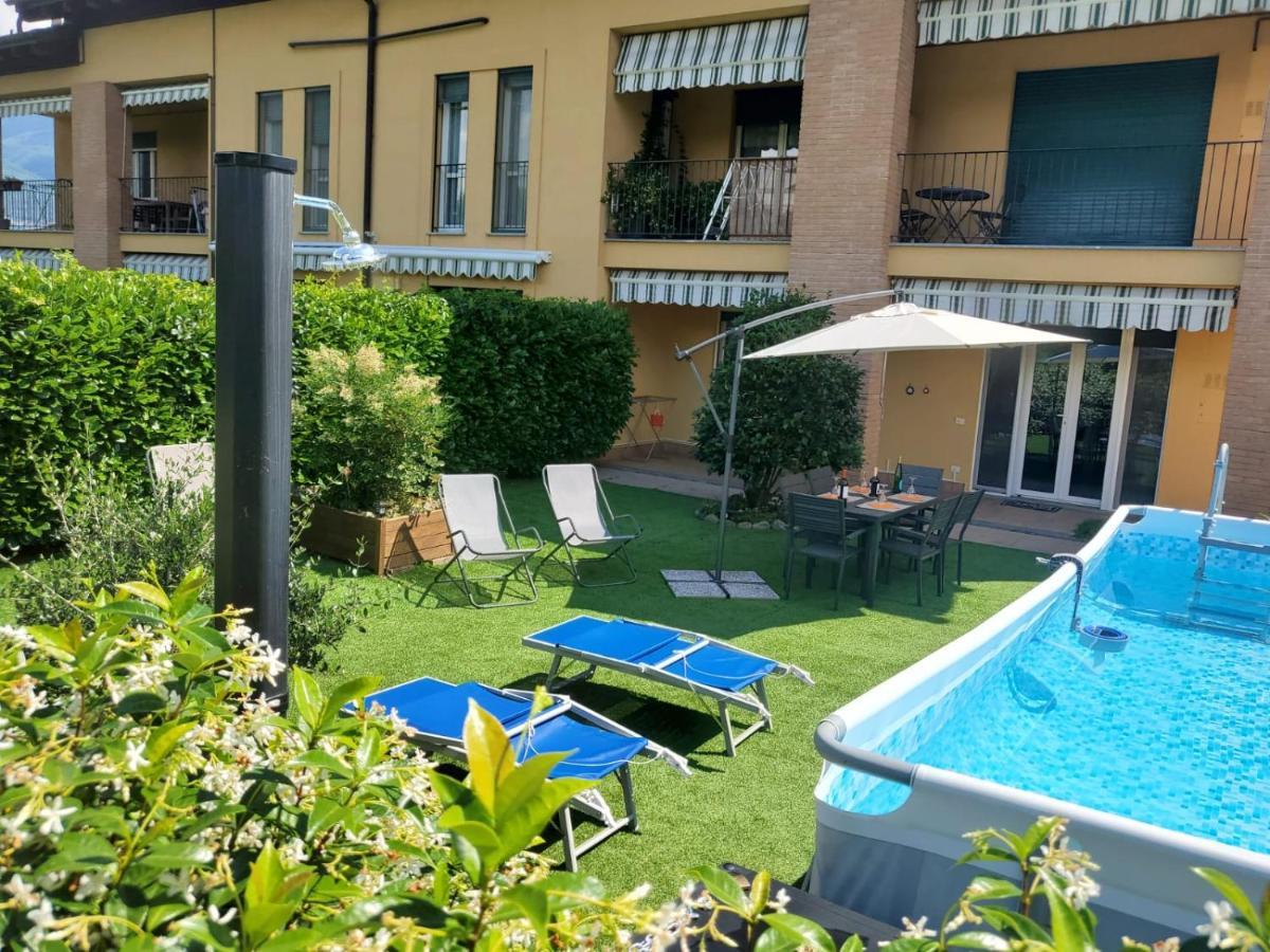 A Due Passi Dal Lago Colico Exterior foto